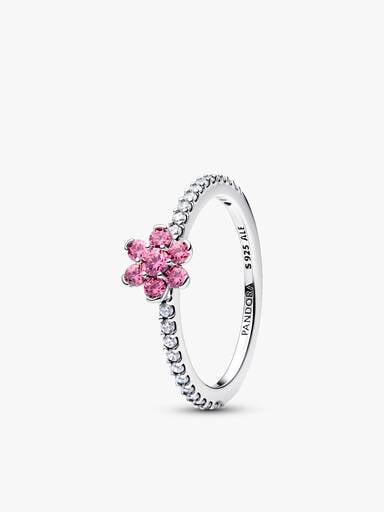 Sparkling Flower Ring Set
