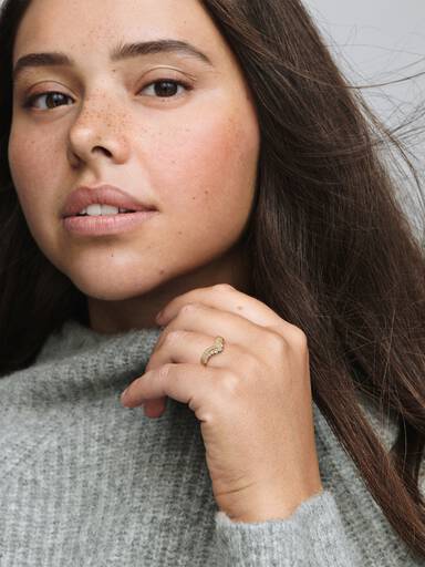 Wish Tiara Ring