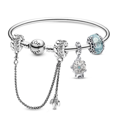 Blue Snowflake Charm and Safety Chain Braclet Set