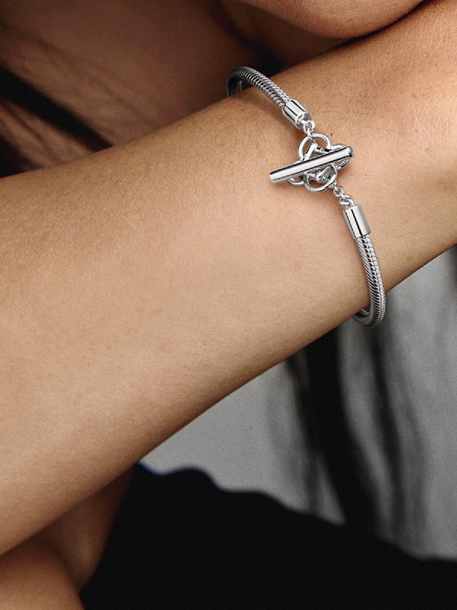 Pandora Moments Peace Knot T-bar Snake Chain Bracelet
